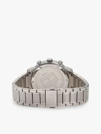 42 mm:n monitoimikello