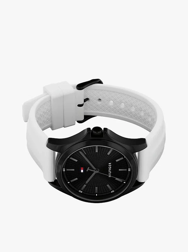 43 mm:n silikonirannekkeinen urheilukello 43 mm:n silikonirannekkeinen urheilukello