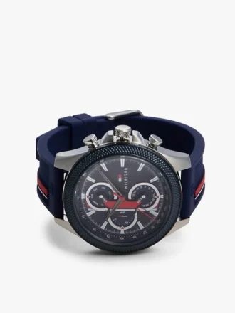 46 mm:n urheilukello, jossa on merkkituotehihna