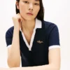 Brodeerattu Hilfiger Script -polomekko Brodeerattu Hilfiger Script -polomekko