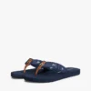 Brodeerattu monogrammikangas-flipflop Brodeerattu monogrammikangas-flipflop