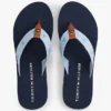 Brodeerattu monogrammikangas-flipflop Brodeerattu monogrammikangas-flipflop