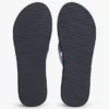 Brodeerattu monogrammikangas-flipflop Brodeerattu monogrammikangas-flipflop