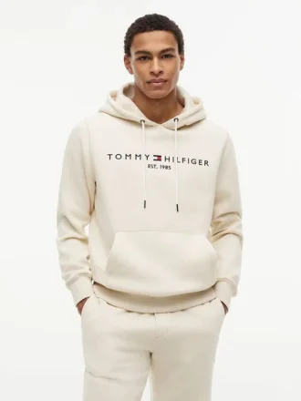 brodeerattu tommy logohuppari 1 9 330x440 - Brodeerattu Tommy-logohuppari