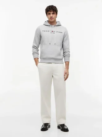 Brodeerattu Tommy-logohuppari