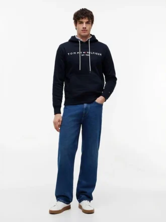 Brodeerattu Tommy-logohuppari