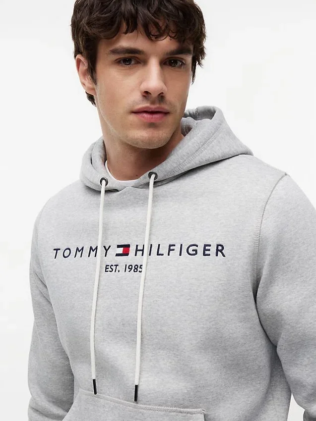 Brodeerattu Tommy-logohuppari Brodeerattu Tommy-logohuppari
