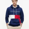 Brodeerattu Tommy-logolla varustettu Colorblock-huppari