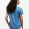 Chambray-paita, jossa on pussihihat Chambray-paita, jossa on pussihihat