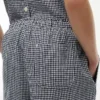 Gingham-kuosiset pellavaseoksesta valmistetut housut Gingham-kuosiset pellavaseoksesta valmistetut housut
