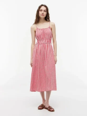 Gingham-kuvioinen, rypytetty pellavaseos-midimekko Gingham-kuvioinen, rypytetty pellavaseos-midimekko