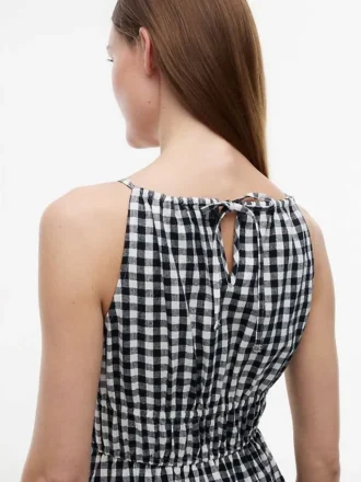 Gingham-kuvioinen, rypytetty pellavaseos-midimekko