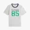 Hilfiger 85 -logopaita