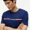 Hilfiger Signature Stripe Logo T-paita Hilfiger Signature Stripe Logo T-paita