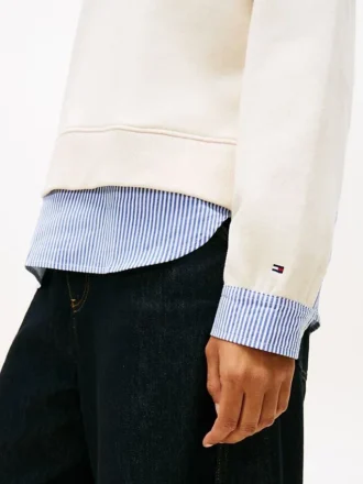 Kerrostettu fleece-huppari