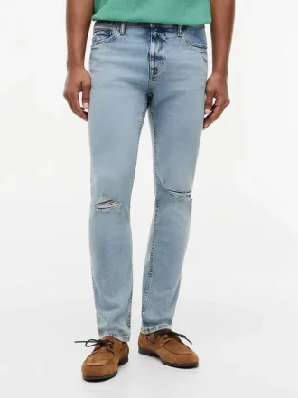 Kevyt joustava slim-fit-farkku