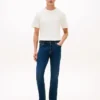 Kevyt joustava slim-fit-farkku Kevyt joustava slim-fit-farkku
