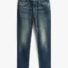 Kevyt joustava slim-fit-farkku Kevyt joustava slim-fit-farkku