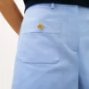 Kultapainikkeiset twill-taskushortsit Kultapainikkeiset twill-taskushortsit
