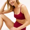 Langaton pyöreäkaulainen bralette Langaton pyöreäkaulainen bralette