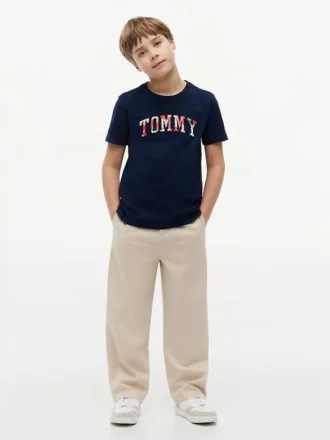 Lasten kukallinen Tommy-logopaita
