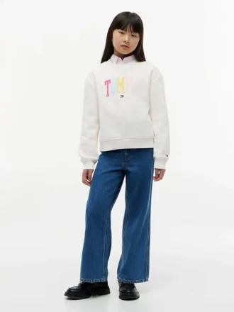 lasten tommy logopusero 2 5 330x440 - Lasten Tommy-logopusero
