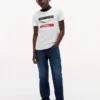 Lasten Tommy x Cadillac F1® Team Chevron -T-paita Lasten Tommy x Cadillac F1® Team Chevron -T-paita