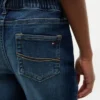 Lasten vetoketjulliset skinny-farkut Lasten vetoketjulliset skinny-farkut