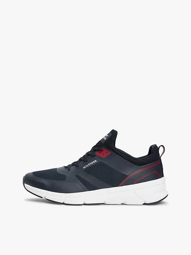 Mixed Media Runner -lenkkari Mixed Media Runner -lenkkari