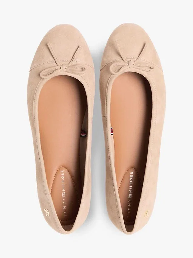 Mokkanahkaiset ballerinat Mokkanahkaiset ballerinat