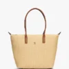 Monogram-logolla varustettu raffia-kassi