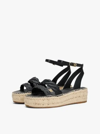 Nahkaiset kierrehihnaiset espadrillot