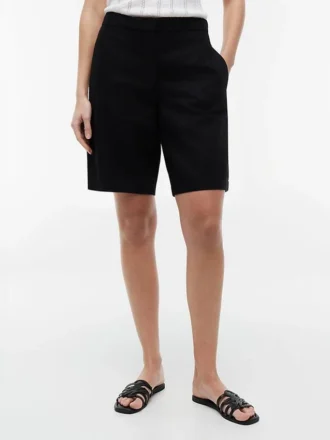Pellava-sekoitteiset 28 cm:n bermudashortsit Pellava-sekoitteiset 28 cm:n bermudashortsit