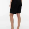 Pellava-sekoitteiset 28 cm:n bermudashortsit Pellava-sekoitteiset 28 cm:n bermudashortsit