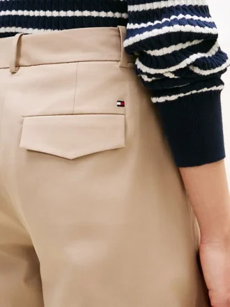 Pliseerattu twill-chino