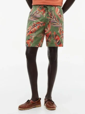 Regular Fit 7″ Tropical Print Shortsit