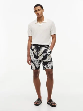 Regular Fit 7″ Tropical Print Shortsit