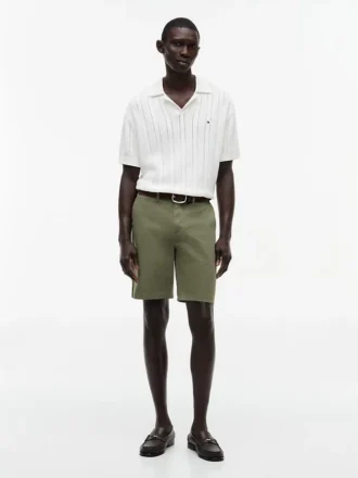 Regular Fit 9″ Comfort Waist Tommy Short