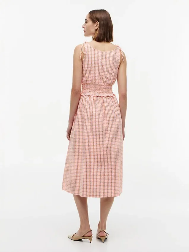 Rypytetty gingham-seersucker-midimekko Rypytetty gingham-seersucker-midimekko