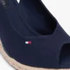 Slingback-kiilakorkoiset espadrillosandaalit Slingback-kiilakorkoiset espadrillosandaalit