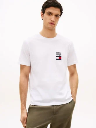 Stacked Logo -T-paita