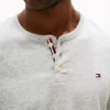 Sueded Jersey Henley -yöpaita Sueded Jersey Henley -yöpaita
