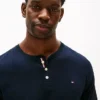 Sueded Jersey Henley -yöpaita Sueded Jersey Henley -yöpaita