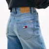 Tommy Jeans -farkut, napitus, suorat