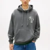 Tommy Jeans -huppari, jossa on spraymaalattu logo Tommy Jeans -huppari, jossa on spraymaalattu logo