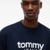 Tommy Jeans Logo Sueded -huppari Tommy Jeans Logo Sueded -huppari