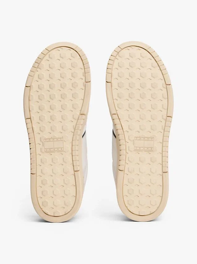 Tommy Jeans -mokkanahkaiset cupsole-lenkkarit Tommy Jeans -mokkanahkaiset cupsole-lenkkarit