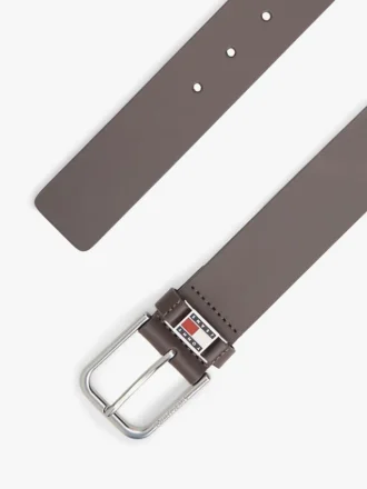 Tommy Jeans -nahkavyö emalimerkein Tommy Jeans -nahkavyö emalimerkein