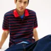 Tommy Jeans Regular Fit -raidallinen poolopaita Tommy Jeans Regular Fit -raidallinen poolopaita