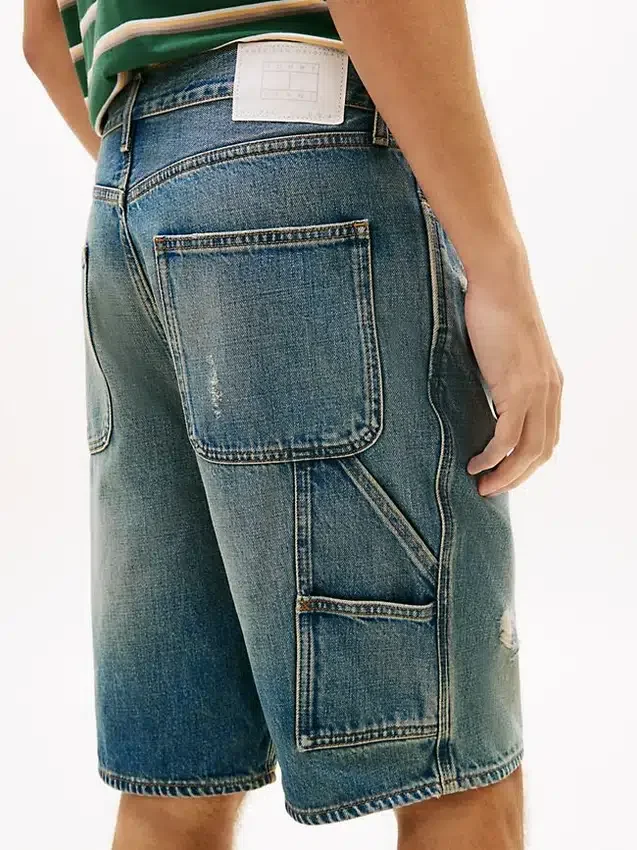 Tommy Jeans Relaxed Denim Utility Shorts Tommy Jeans Relaxed Denim Utility Shorts